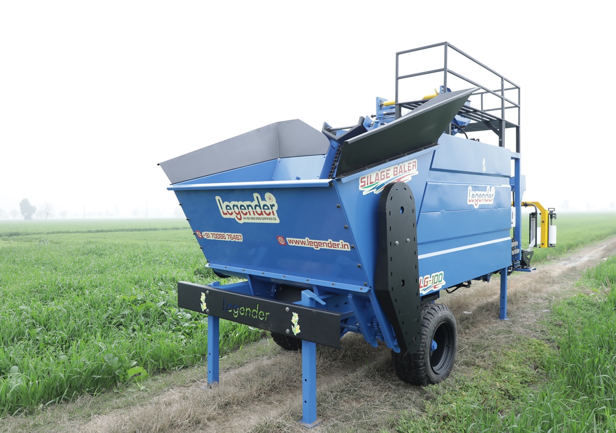 fully automatic silage baler